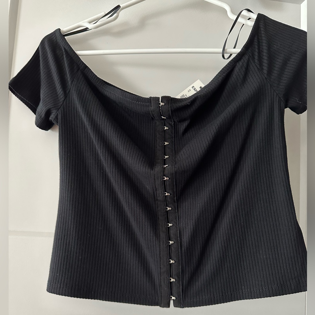 Cropped, Front Button Close Top
